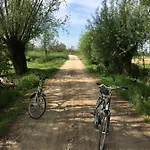アパート Kobylnica Nad Wisla Kobylnica (Masovia)