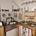 Kobylnica Nad Wisla アパート *