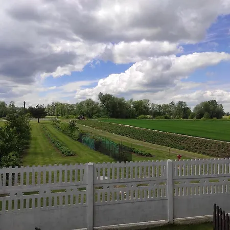 Kobylnica Nad Wisla Appartement *
